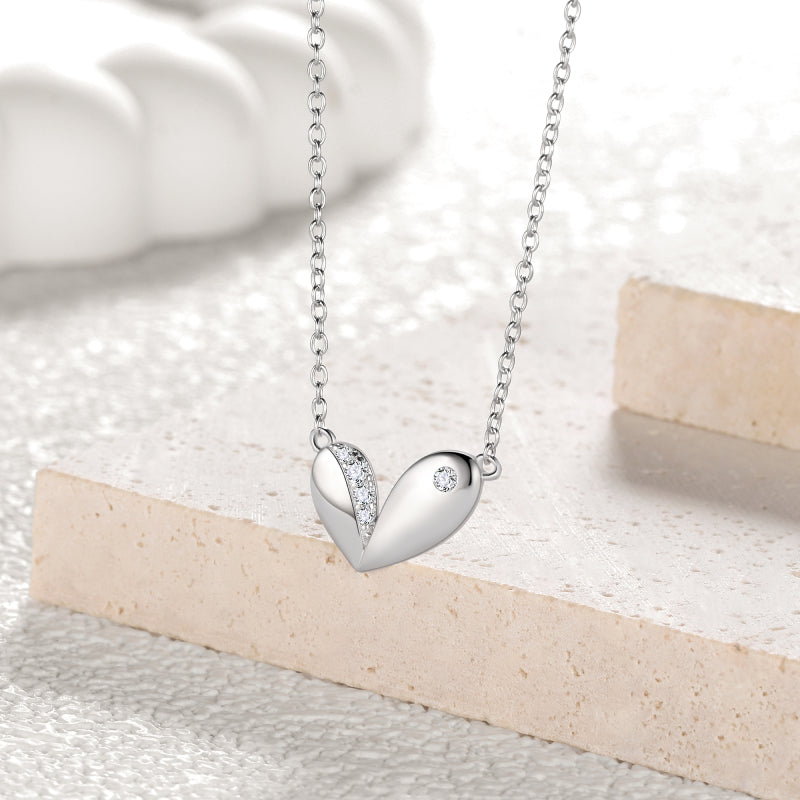 Silver/Gold Cute Heart Necklace,925 Sterling Silver Dainty Love Pendant Necklaces for Women