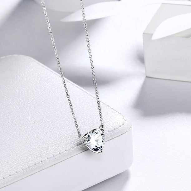 Beautlace Collier avec pierre de naissance en argent sterling 925, pendentif d'amour en forme de petits cœurs pour petites femmes, collier minimaliste avec pierre de naissance, cadeau d'anniversaire, bijoux 