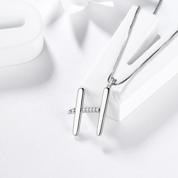 Beautlace Collier avec lettres initiales – Argent sterling 925 avec pendentif personnalisé avec nom de l'alphabet et cristal CZ, bijoux pour la fête des mères, la Saint-Valentin, Noël, un anniversaire, pour sa maman, sa femme, sa petite amie 