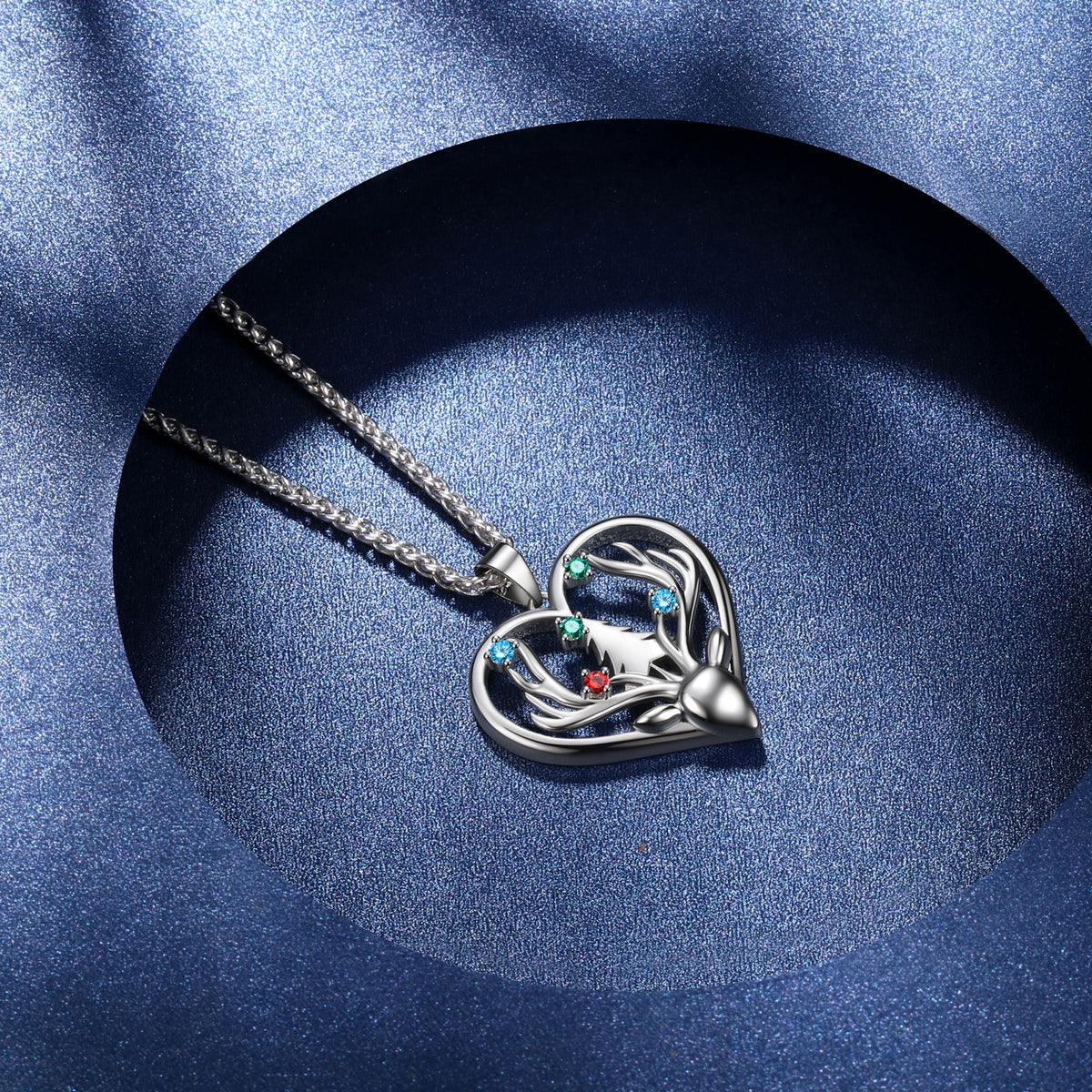 Beautlace Deer Necklace Silver Plated Heart Pendant Christmas Tree Necklace for Women Girls