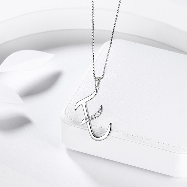 Beautlace Collier avec lettres initiales – Argent sterling 925 avec pendentif personnalisé avec nom de l'alphabet et cristal CZ, bijoux pour la fête des mères, la Saint-Valentin, Noël, un anniversaire, pour sa maman, sa femme, sa petite amie 