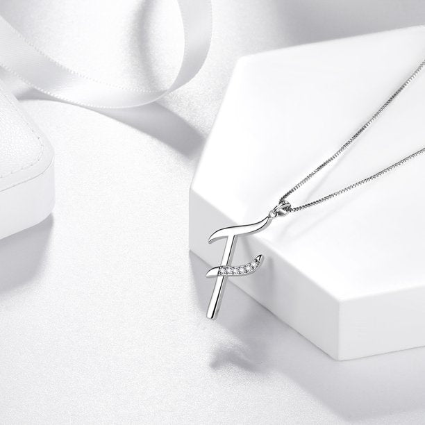 Beautlace Collier avec lettres initiales – Argent sterling 925 avec pendentif personnalisé avec nom de l'alphabet et cristal CZ, bijoux pour la fête des mères, la Saint-Valentin, Noël, un anniversaire, pour sa maman, sa femme, sa petite amie 